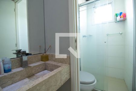 Banheiro de apartamento para alugar com 2 quartos, 51m² em Vila Galvão, Guarulhos