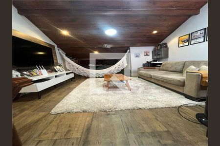 Casa à venda com 3 quartos, 160m² em Vila Matilde, São Paulo