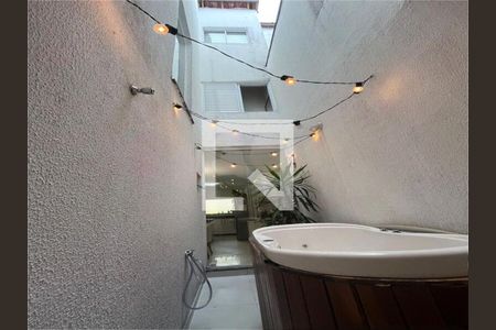 Casa à venda com 3 quartos, 160m² em Vila Matilde, São Paulo
