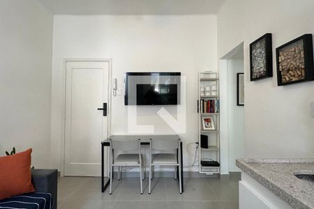 Sala/Cozinha de apartamento para alugar com 1 quarto, 35m² em Copacabana, Rio de Janeiro