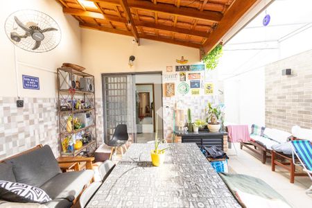 Quintal - Churrasqueira de casa à venda com 3 quartos, 142m² em Cupecê, São Paulo