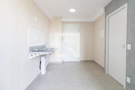 Sala/Cozinha de apartamento à venda com 1 quarto, 25m² em Vila Butantã, São Paulo