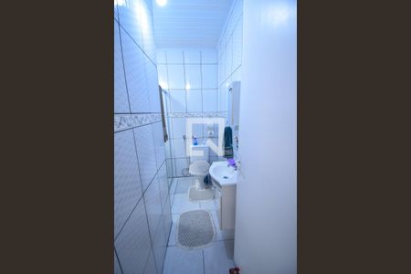 Banheiro de Serviço de casa à venda com 2 quartos, 150m² em Vila Santo Estevão, São Paulo