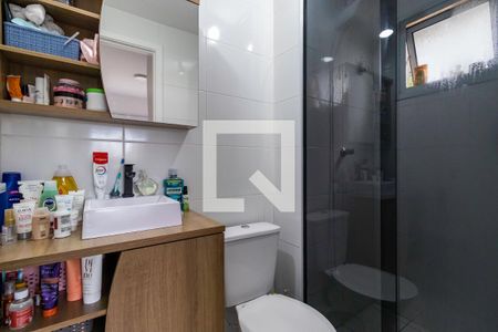 Banheiro de apartamento à venda com 1 quarto, 27m² em Panamby, São Paulo