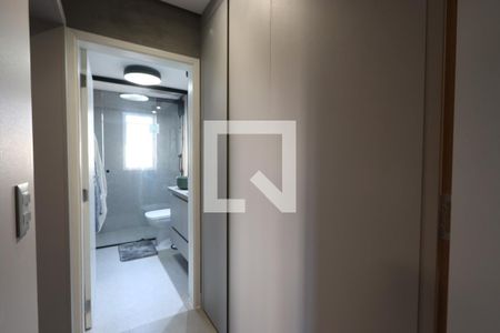 Closet da Suíte de apartamento à venda com 2 quartos, 72m² em Vila Mariana, São Paulo