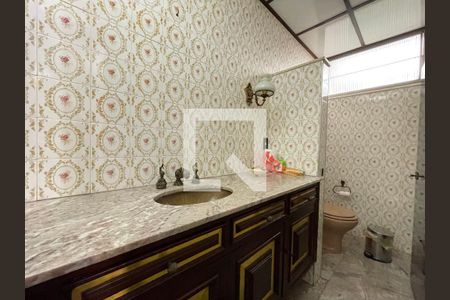 Lavabo de casa à venda com 3 quartos, 300m² em Tijuca, Rio de Janeiro