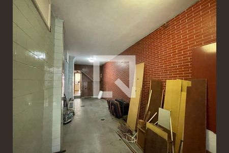 Garagem de casa à venda com 3 quartos, 300m² em Tijuca, Rio de Janeiro