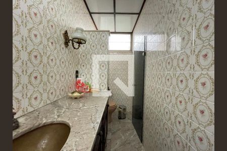 Lavabo de casa à venda com 3 quartos, 300m² em Tijuca, Rio de Janeiro