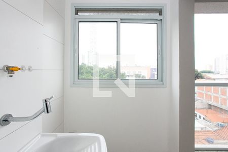 Área de Serviço de apartamento à venda com 2 quartos, 67m² em Vila Azevedo, São Paulo