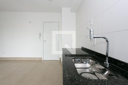 Cozinha de apartamento à venda com 2 quartos, 67m² em Vila Azevedo, São Paulo