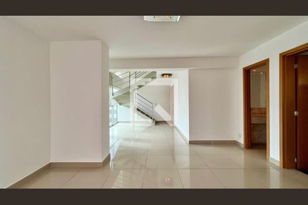 Sala de apartamento à venda com 3 quartos, 127m² em Lourdes, Belo Horizonte