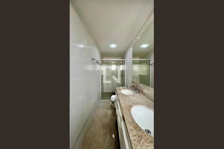 Suíte Banheiro de apartamento à venda com 3 quartos, 127m² em Lourdes, Belo Horizonte