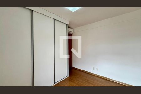 Quarto 1 de apartamento à venda com 3 quartos, 127m² em Lourdes, Belo Horizonte