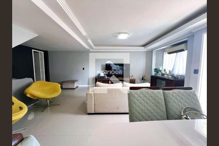 Casa à venda com 3 quartos, 130m² em Pechincha, Rio de Janeiro