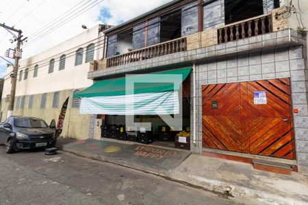 Fachada de casa à venda com 3 quartos, 25m² em Parque Cisper, São Paulo