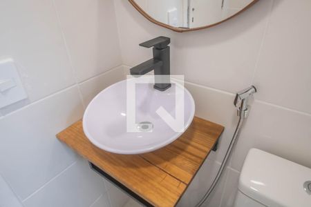 Banheiro Social de kitnet/studio para alugar com 1 quarto, 15m² em Vila Gertrudes, São Paulo