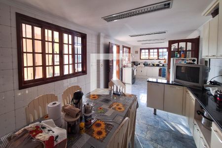 Cozinha de casa à venda com 5 quartos, 400m² em Matapaca, Niterói