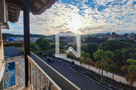 varanda da Suíte 3 de casa à venda com 5 quartos, 400m² em Matapaca, Niterói
