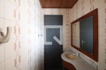 Banheiro de apartamento à venda com 1 quarto, 50m² em Rio Branco, Canoas