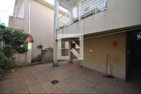 Quintal de casa à venda com 3 quartos, 300m² em Tucuruvi, São Paulo