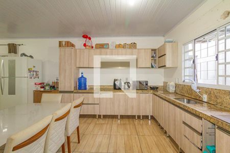 Cozinha de casa para alugar com 6 quartos, 200m² em Guajuviras, Canoas