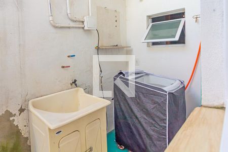 Área de Serviço de casa para alugar com 6 quartos, 200m² em Guajuviras, Canoas