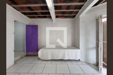 Sala/Quarto de casa para alugar com 1 quarto, 24m² em Scharlau, São Leopoldo
