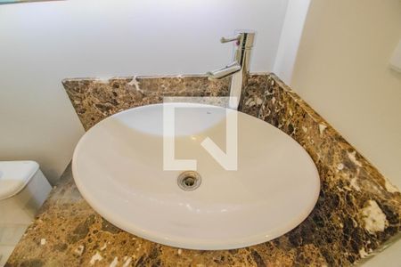 Lavabo de casa de condomínio à venda com 3 quartos, 234m² em Sarandi, Porto Alegre