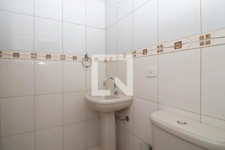 Banheiro 2 de casa para alugar com 2 quartos, 125m² em Parque Continental I, Guarulhos