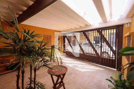 Garagem de casa à venda com 2 quartos, 202m² em Olímpico, São Caetano do Sul