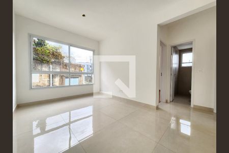Sala de apartamento à venda com 2 quartos, 77m² em Santa Efigênia, Belo Horizonte
