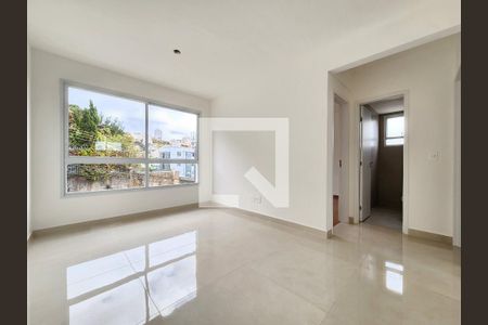 Sala de apartamento à venda com 2 quartos, 62m² em Santa Efigênia, Belo Horizonte
