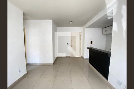 Sala de apartamento para alugar com 2 quartos, 49m² em Quintino Bocaiúva, Rio de Janeiro