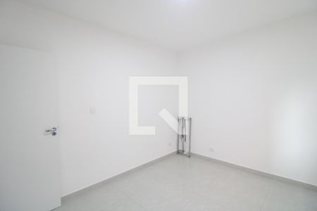 Quarto 2 de casa à venda com 4 quartos, 248m² em Vila Arriete, São Paulo