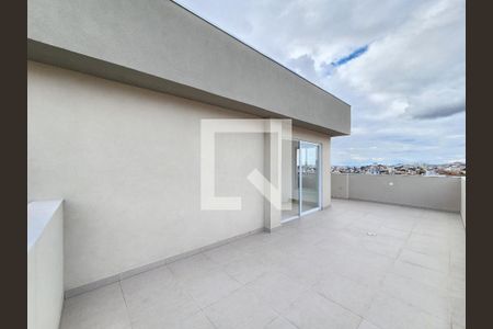 Cobertura de apartamento à venda com 2 quartos, 132m² em Santa Efigênia, Belo Horizonte