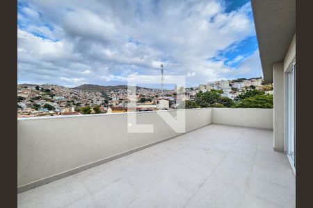 Cobertura de apartamento à venda com 2 quartos, 132m² em Santa Efigênia, Belo Horizonte