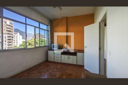 Quarto 1 de apartamento à venda com 2 quartos, 70m² em Maracanã, Rio de Janeiro