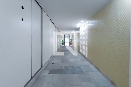 Hall de Entrada de apartamento para alugar com 0 quarto, 27m² em Consolação, São Paulo