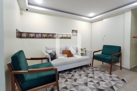 Hall de entrada de apartamento para alugar com 0 quarto, 27m² em Consolação, São Paulo