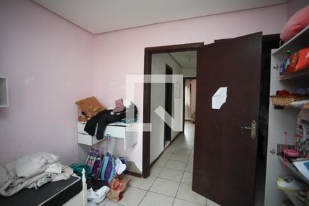 Quarto 1 de casa à venda com 4 quartos, 212m² em Jardim do Salso, Porto Alegre