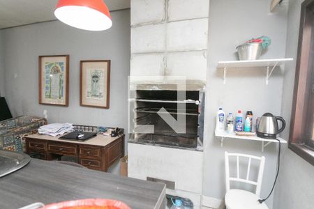 Cozinha de casa à venda com 4 quartos, 212m² em Jardim do Salso, Porto Alegre