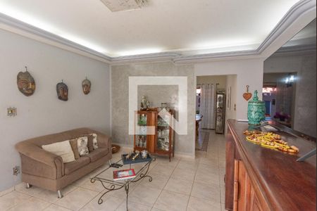 Sala de casa à venda com 4 quartos, 240m² em Vila Joaquim Inacio, Campinas