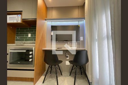 Sala/Cozinha de apartamento para alugar com 1 quarto, 31m² em Vila Butantã, São Paulo