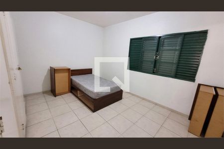 Casa à venda com 3 quartos, 200m² em Planalto Paulista, São Paulo