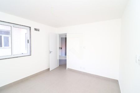 Quarto de apartamento à venda com 1 quarto, 35m² em Jardim Guanabara, Rio de Janeiro