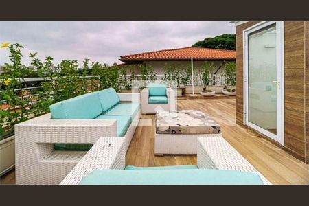 Casa à venda com 3 quartos, 570m² em Pacaembu, São Paulo