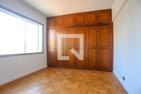 Apartamento à venda com 3 quartos, 130m² em Santa Cecilia, São Paulo