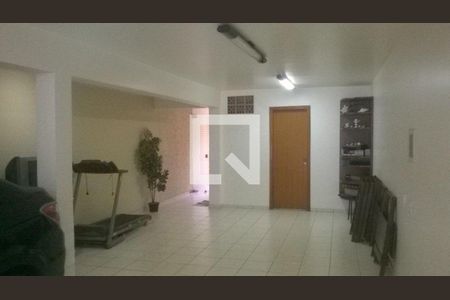 Casa à venda com 3 quartos, 240m² em Vila Dom Pedro I, São Paulo