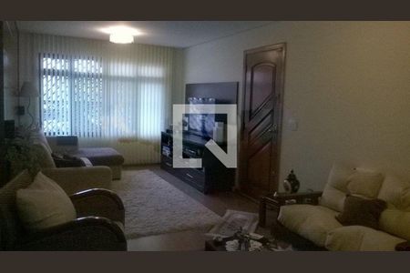 Casa à venda com 3 quartos, 240m² em Vila Dom Pedro I, São Paulo