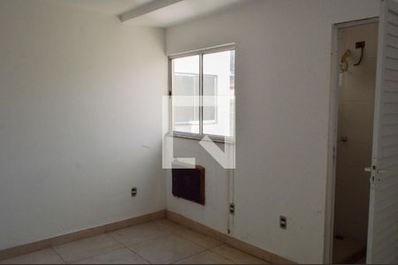 Suíte de apartamento para alugar com 2 quartos, 53m² em Taquara, Rio de Janeiro